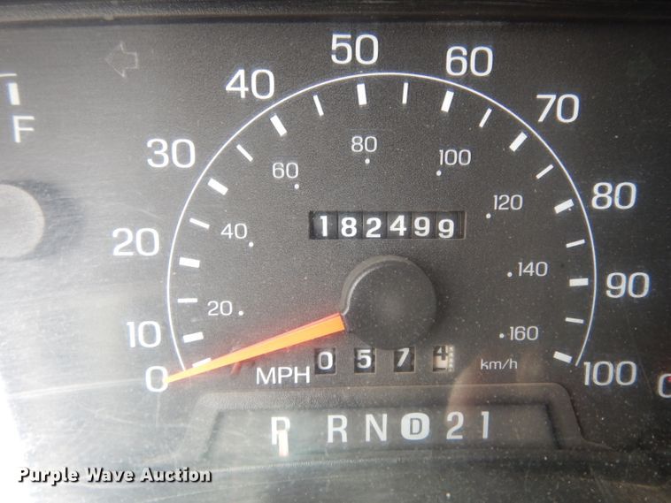 image for item DG6881 2001 Ford F550 Super Duty  flatbed truck