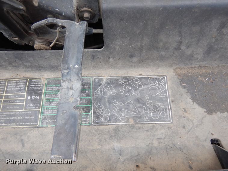 image for item DG6881 2001 Ford F550 Super Duty  flatbed truck