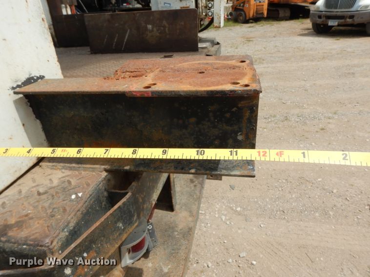 image for item DG6881 2001 Ford F550 Super Duty  flatbed truck