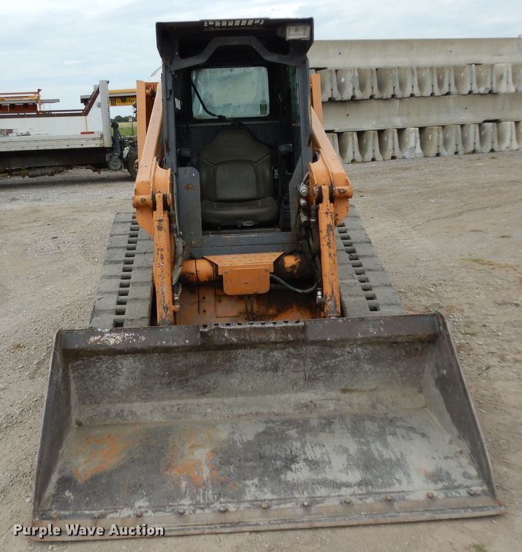 image for item DG6883 Case 420CT  tracked skid steer loader