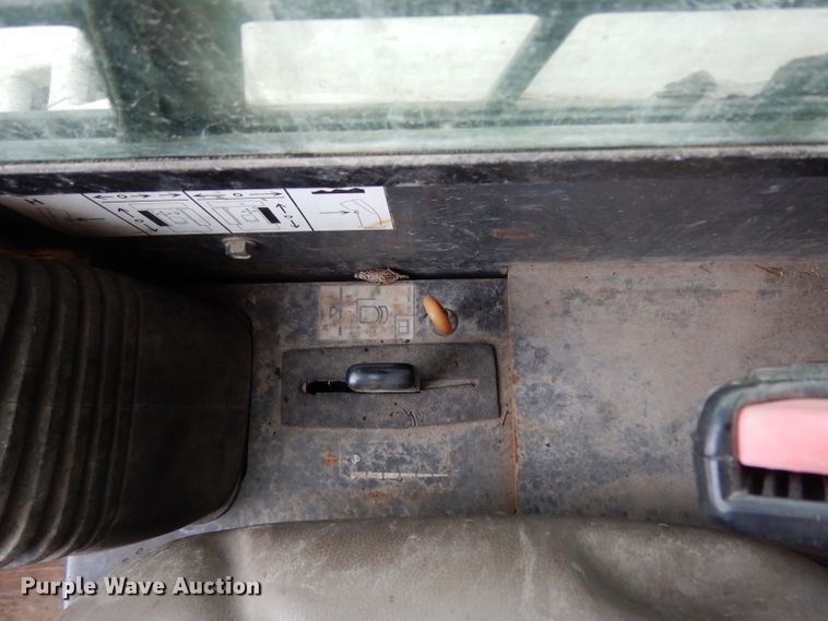 image for item DG6883 Case 420CT  tracked skid steer loader