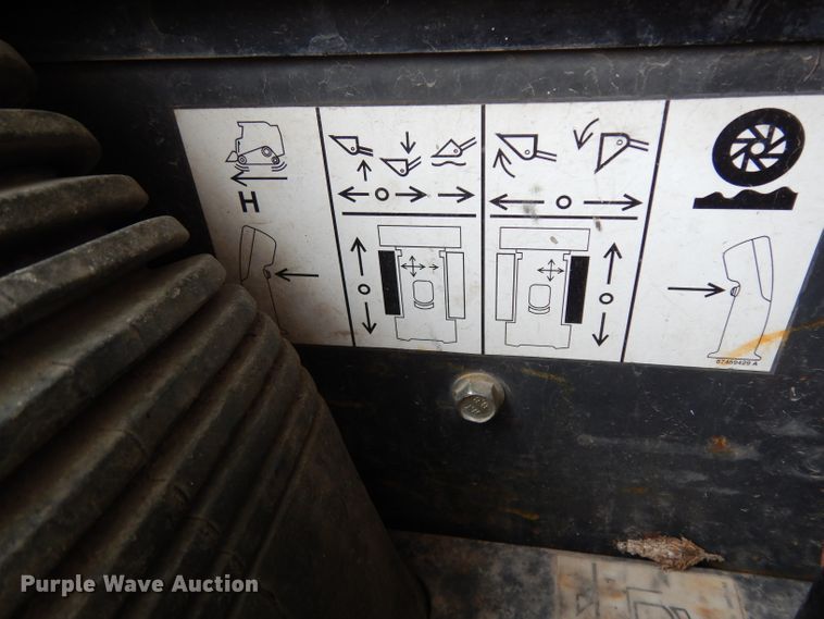 image for item DG6883 Case 420CT  tracked skid steer loader