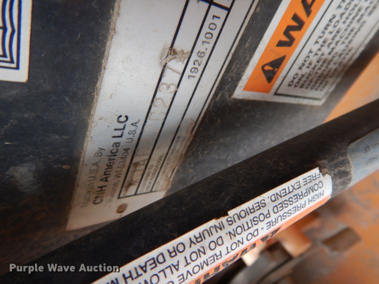 image for item DG6883 Case 420CT  tracked skid steer loader