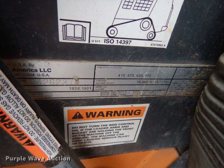 image for item DG6883 Case 420CT  tracked skid steer loader