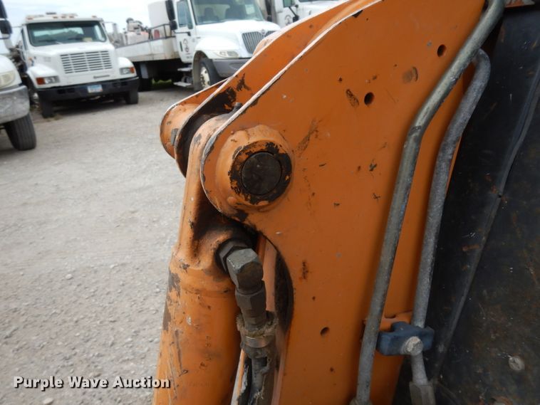 image for item DG6883 Case 420CT  tracked skid steer loader