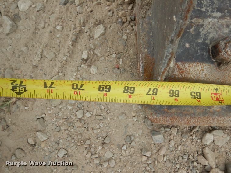 image for item DG6883 Case 420CT  tracked skid steer loader