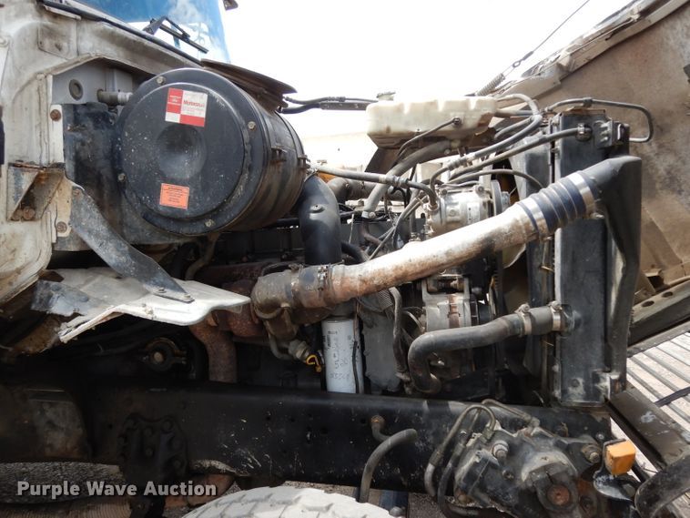 image for item DG6884 1997 Ford LT8000  dump truck
