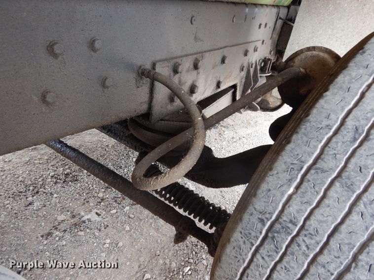 image for item DG6884 1997 Ford LT8000  dump truck