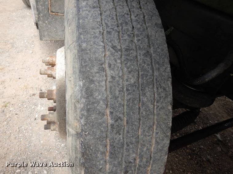 image for item DG6884 1997 Ford LT8000  dump truck