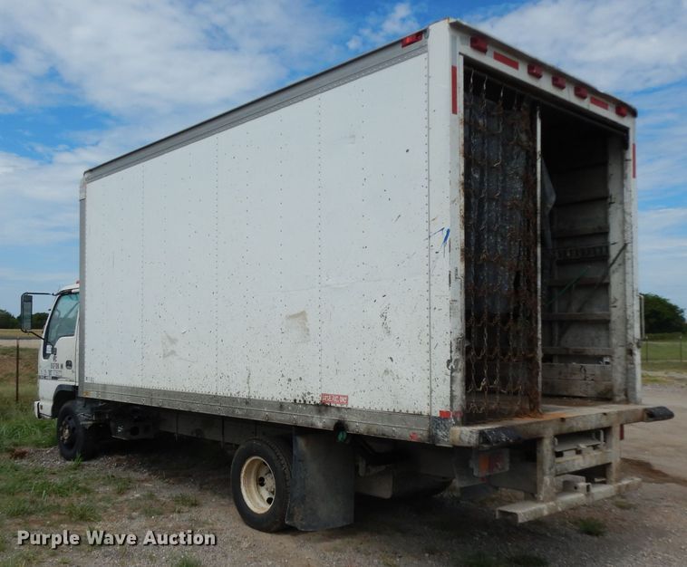 image for item DG6885 2007 GMC W4500  box truck