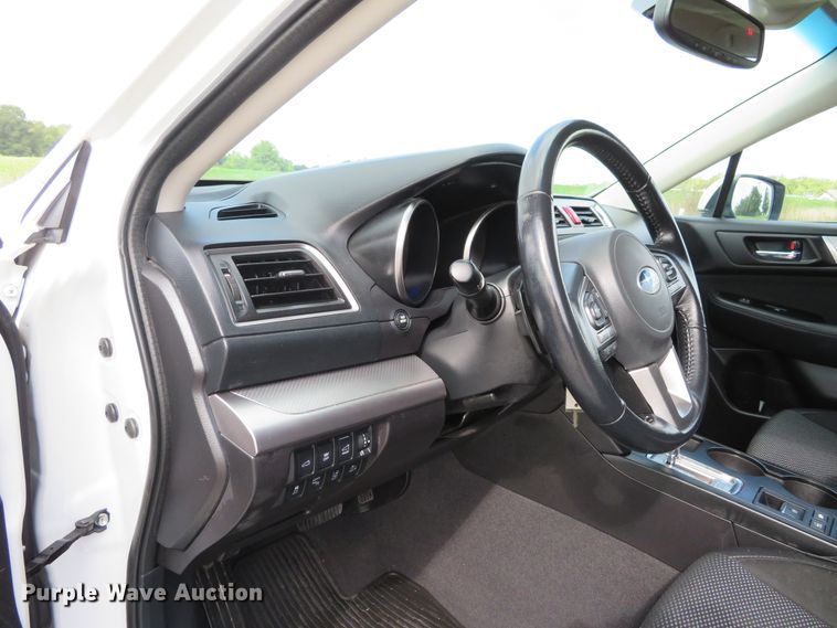 image for item DH1102 2016 Subaru Outback  passenger vehicle