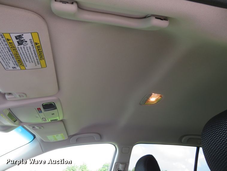 image for item DH1102 2016 Subaru Outback  passenger vehicle