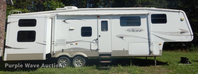 image for item DH5142 2007 Keystone Montana Mountaineer 342PHT  camper