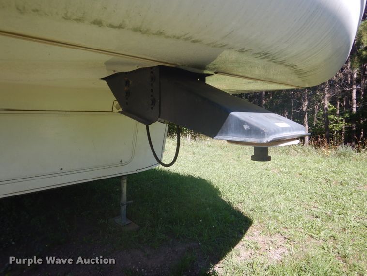 image for item DH5142 2007 Keystone Montana Mountaineer 342PHT  camper