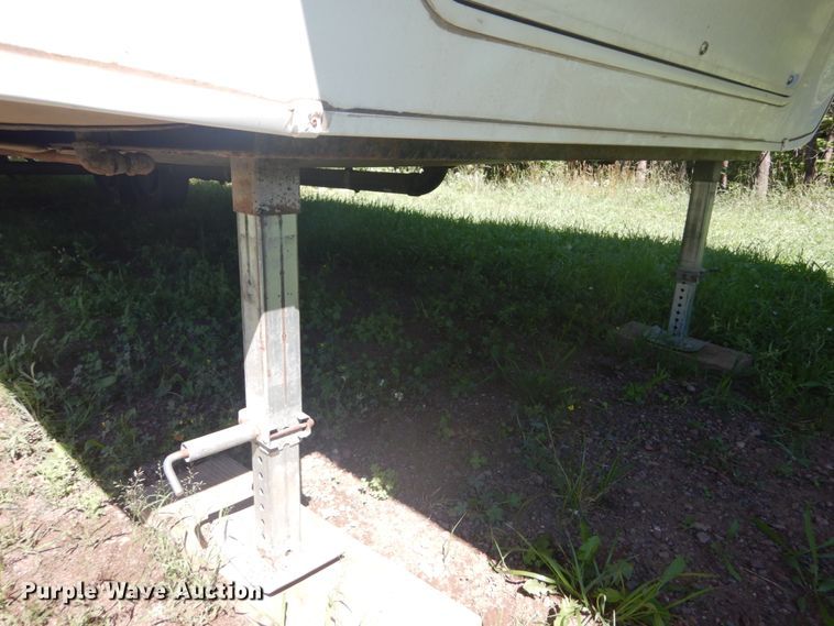 image for item DH5142 2007 Keystone Montana Mountaineer 342PHT  camper