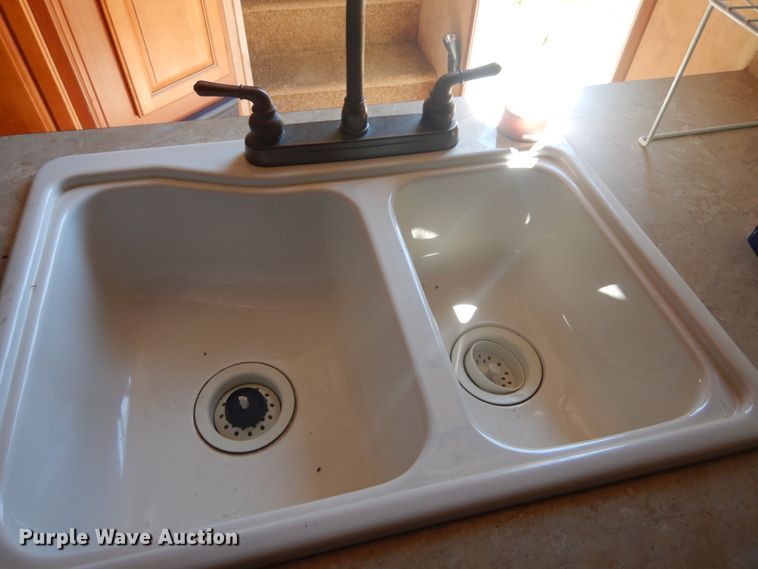 image for item DH5142 2007 Keystone Montana Mountaineer 342PHT  camper