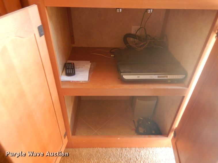 image for item DH5142 2007 Keystone Montana Mountaineer 342PHT  camper