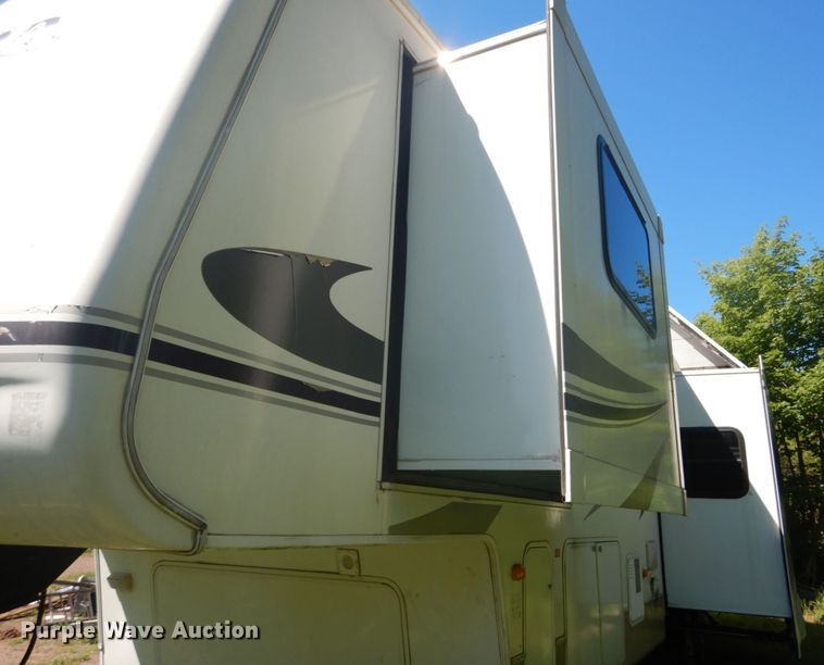 image for item DH5142 2007 Keystone Montana Mountaineer 342PHT  camper