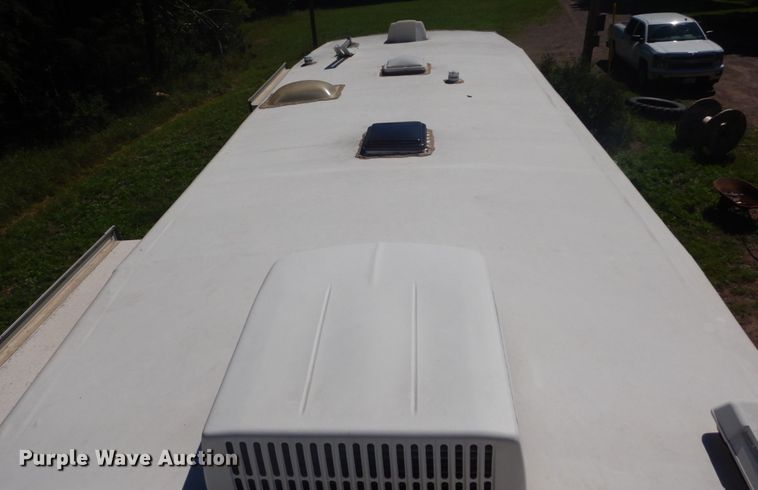 image for item DH5142 2007 Keystone Montana Mountaineer 342PHT  camper