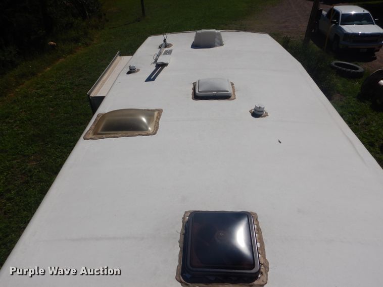 image for item DH5142 2007 Keystone Montana Mountaineer 342PHT  camper