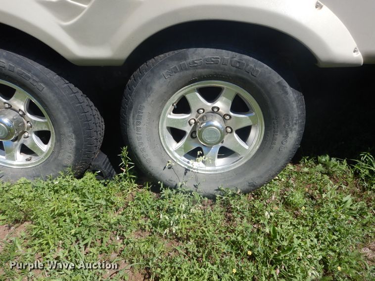 image for item DH5142 2007 Keystone Montana Mountaineer 342PHT  camper