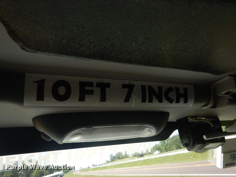 image for item DH5156 2009 International 3200  shuttle bus