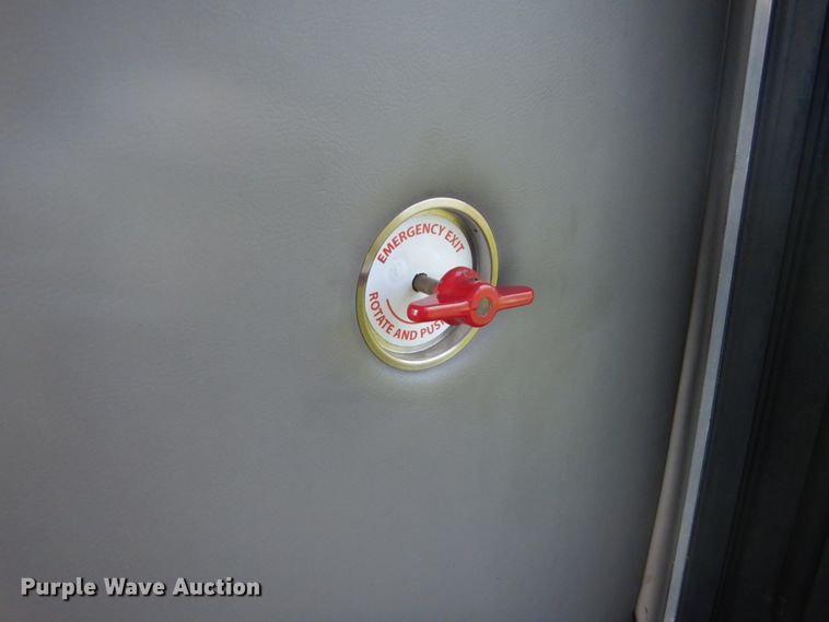 image for item DH5156 2009 International 3200  shuttle bus