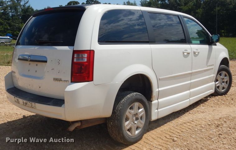 image for item DH5157 2009 Dodge Grand Caravan  handicap accessible van