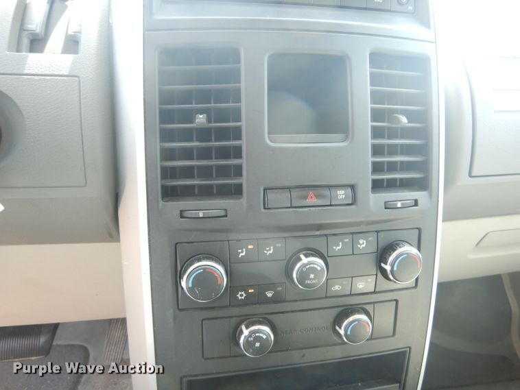 image for item DH5157 2009 Dodge Grand Caravan  handicap accessible van