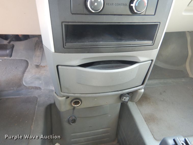 image for item DH5157 2009 Dodge Grand Caravan  handicap accessible van