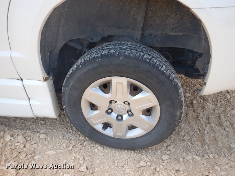 image for item DH5157 2009 Dodge Grand Caravan  handicap accessible van