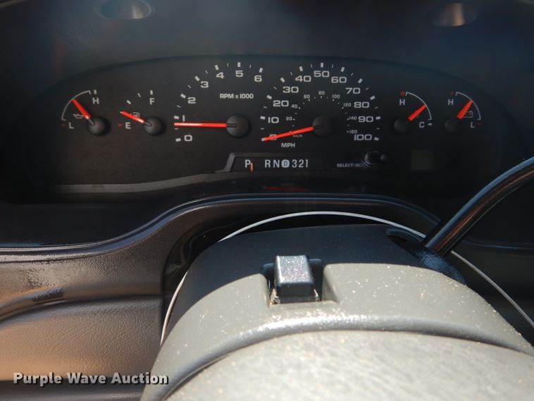 image for item DH5159 2006 Ford E350 Super Duty  box truck