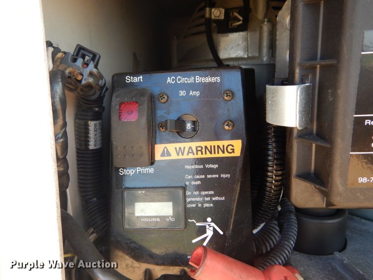 image for item DH5159 2006 Ford E350 Super Duty  box truck