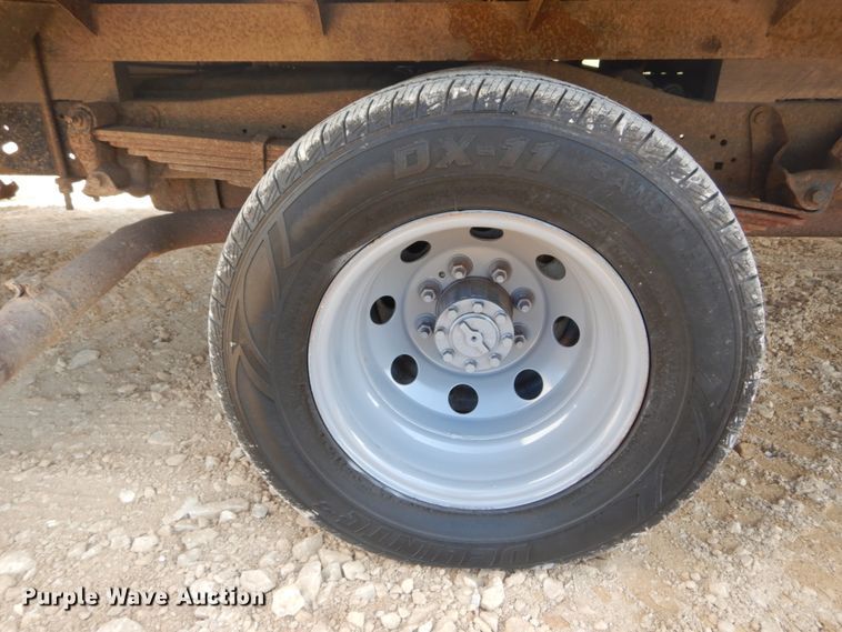 image for item DH5159 2006 Ford E350 Super Duty  box truck