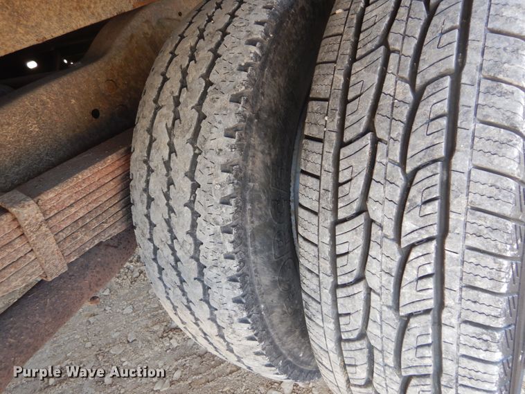 image for item DH5159 2006 Ford E350 Super Duty  box truck