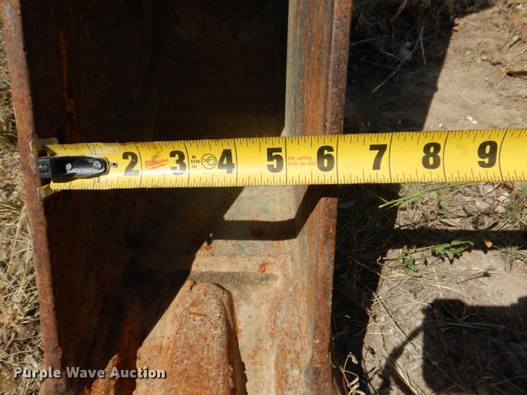 image for item DH5374 Tooth Pro 6"W bucket