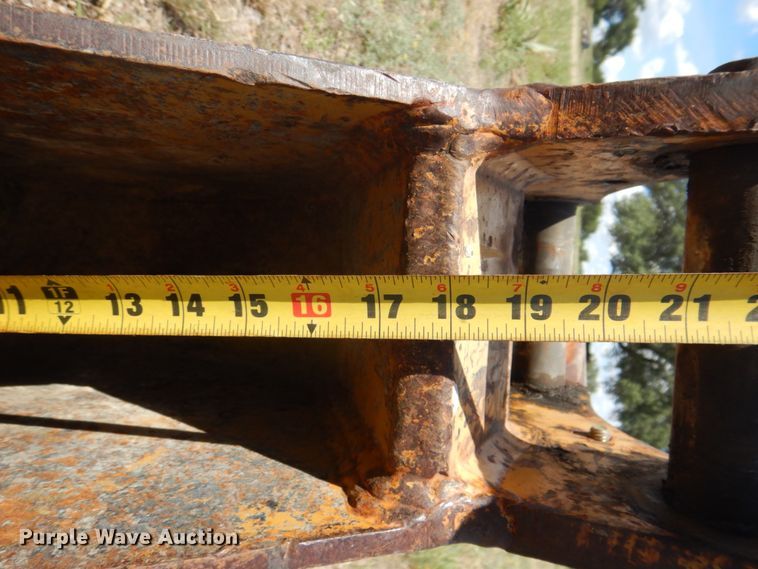 image for item DH5374 Tooth Pro 6"W bucket