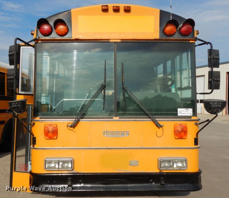 image for item DH6578 1992 Thomas Built Saf-T-Liner MVP  school bus
