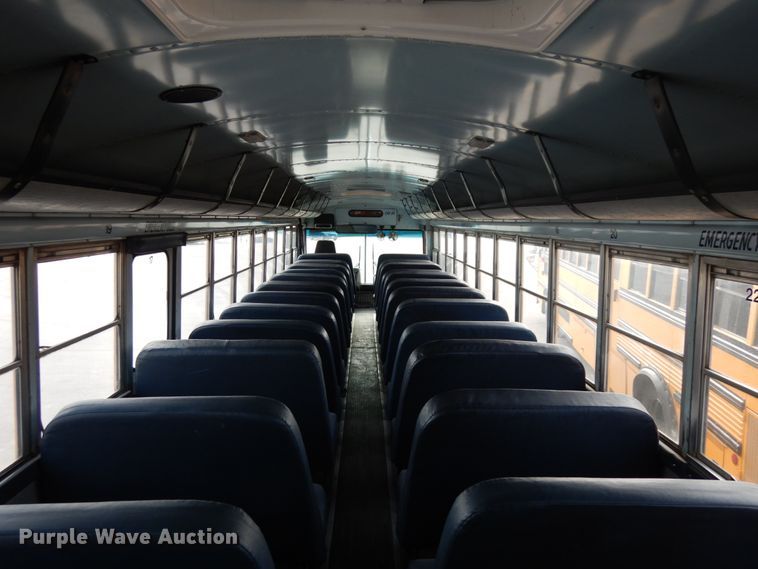 image for item DH6578 1992 Thomas Built Saf-T-Liner MVP  school bus