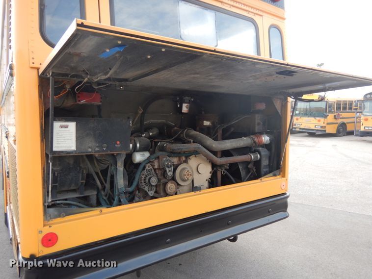 image for item DH6578 1992 Thomas Built Saf-T-Liner MVP  school bus