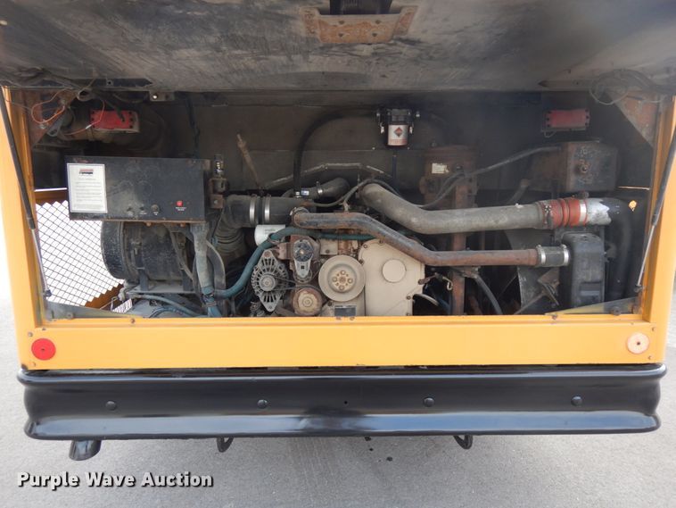 image for item DH6578 1992 Thomas Built Saf-T-Liner MVP  school bus