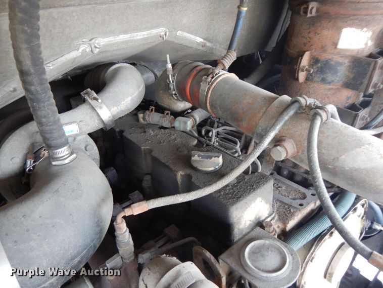 image for item DH6578 1992 Thomas Built Saf-T-Liner MVP  school bus