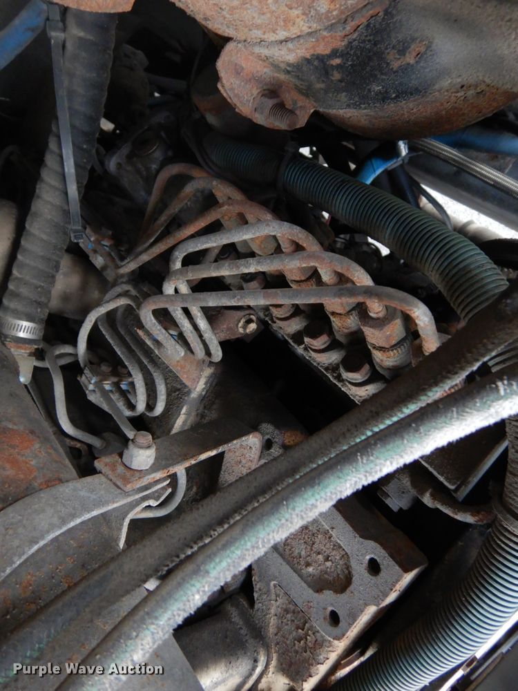 image for item DH6578 1992 Thomas Built Saf-T-Liner MVP  school bus