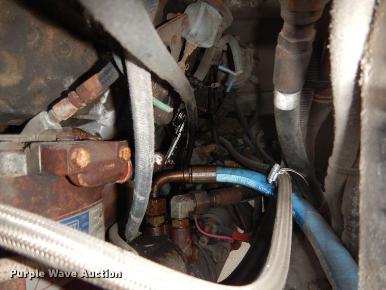 image for item DH6578 1992 Thomas Built Saf-T-Liner MVP  school bus