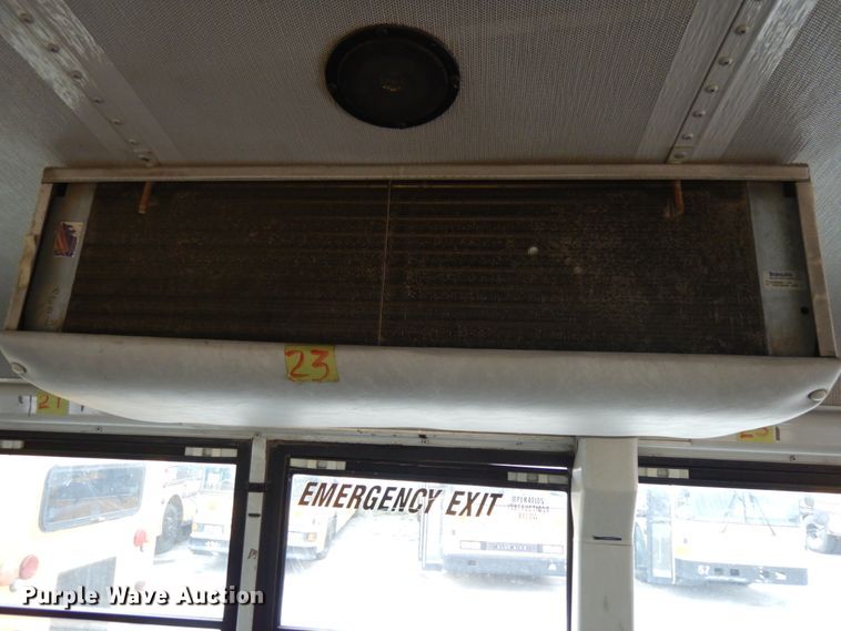 image for item DH6579 2001 Thomas Built M2001  school bus