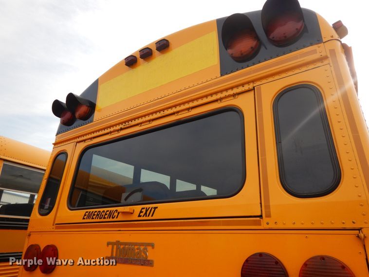 image for item DH6579 2001 Thomas Built M2001  school bus