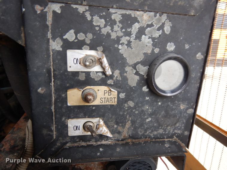 image for item DH6579 2001 Thomas Built M2001  school bus