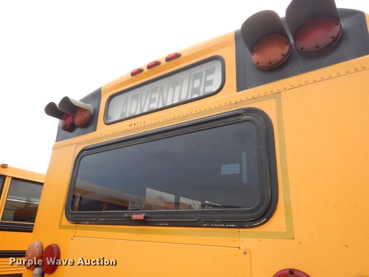 image for item DH6580 2002 International ATC  school bus