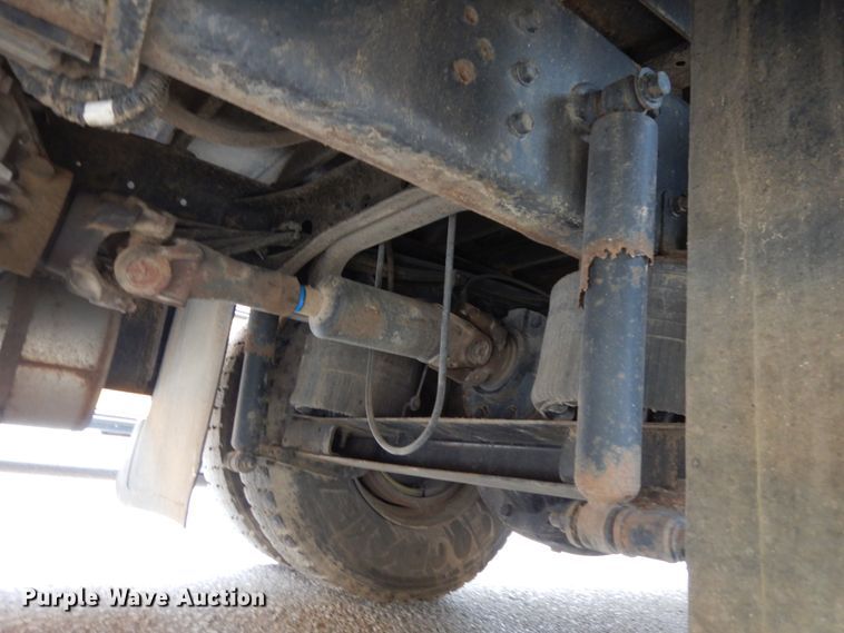 image for item DH6580 2002 International ATC  school bus