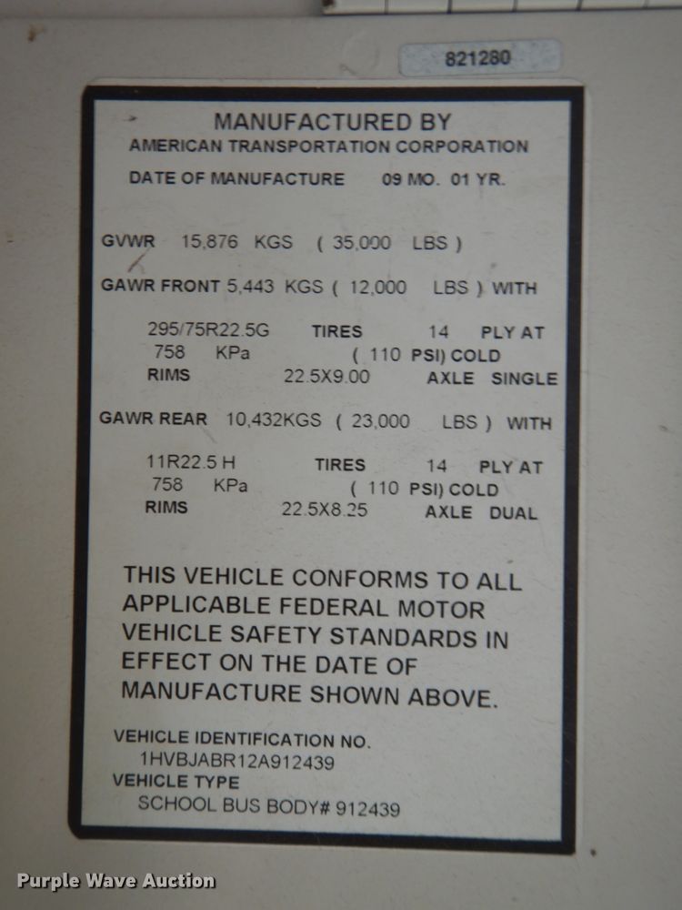 image for item DH6580 2002 International ATC  school bus